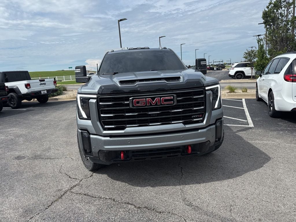 2024 GMC Sierra 2500HD 4WD Crew Cab Standard Bed AT4