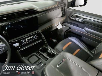 2024 GMC Sierra 2500HD 4WD Crew Cab Standard Bed AT4