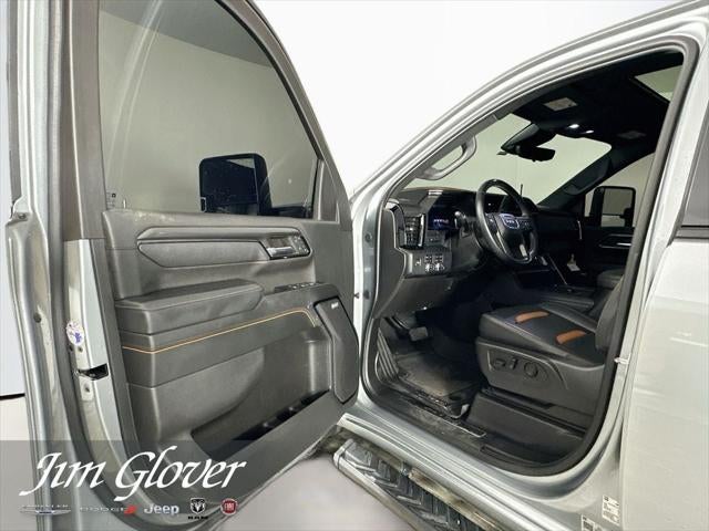 2024 GMC Sierra 2500HD 4WD Crew Cab Standard Bed AT4