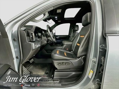 2024 GMC Sierra 2500HD 4WD Crew Cab Standard Bed AT4