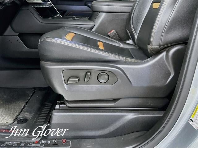2024 GMC Sierra 2500HD 4WD Crew Cab Standard Bed AT4