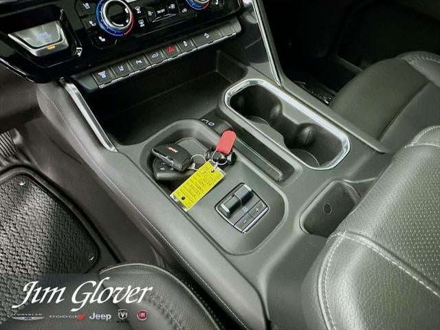 2024 GMC Sierra 2500HD 4WD Crew Cab Standard Bed Denali