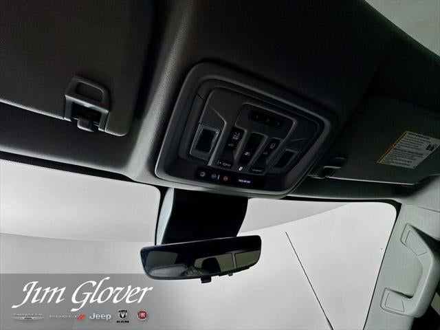 2024 GMC Sierra 2500HD 4WD Crew Cab Standard Bed Denali