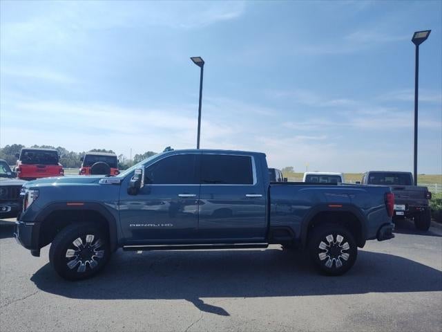2024 GMC Sierra 2500HD 4WD Crew Cab Standard Bed Denali