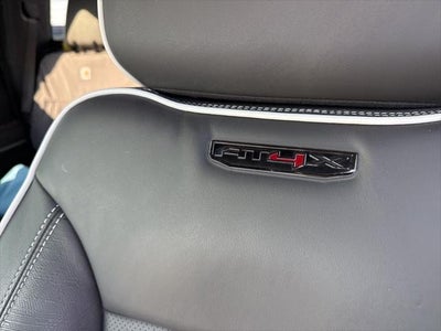 2024 GMC Sierra 2500HD 4WD Crew Cab Standard Bed AT4X