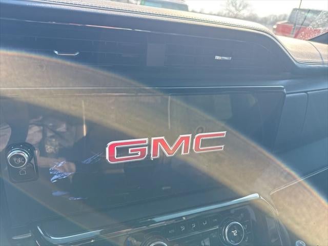 2024 GMC Sierra 2500HD 4WD Crew Cab Standard Bed AT4X