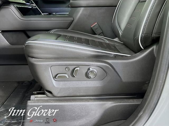 2024 GMC Sierra 2500HD 4WD Crew Cab Standard Bed AT4X