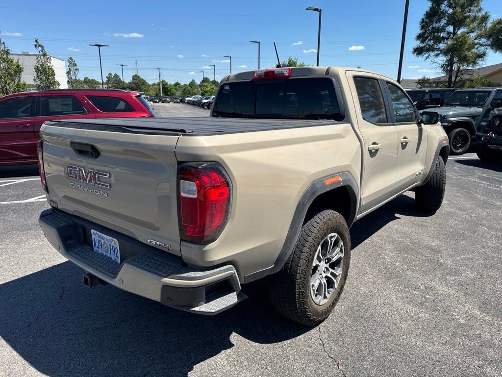 2024 GMC Canyon 4WD AT4