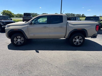 2024 GMC Canyon 4WD AT4