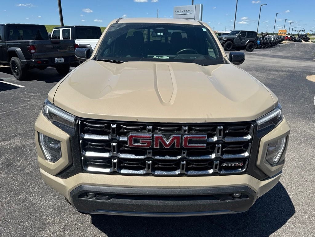 2024 GMC Canyon 4WD AT4