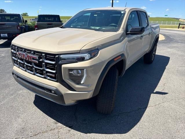 2024 GMC Canyon 4WD AT4