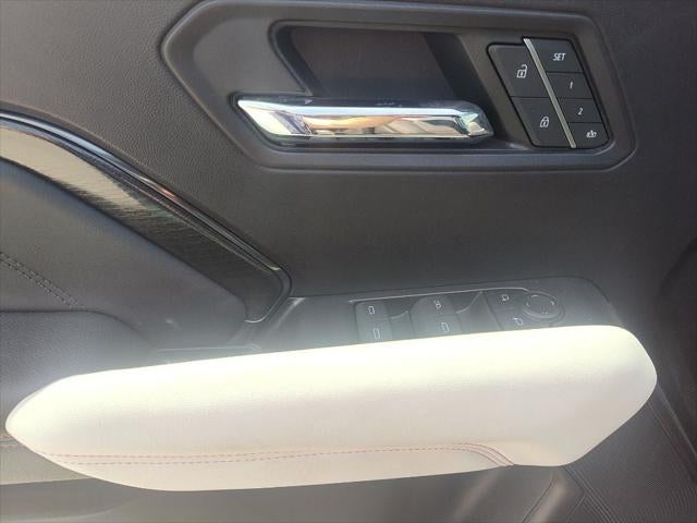 2024 GMC Canyon 4WD AT4X