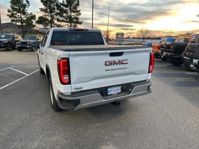 2024 GMC Sierra 1500 4WD Crew Cab Short Box Pro