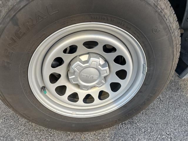 2024 GMC Sierra 1500 4WD Crew Cab Short Box Pro