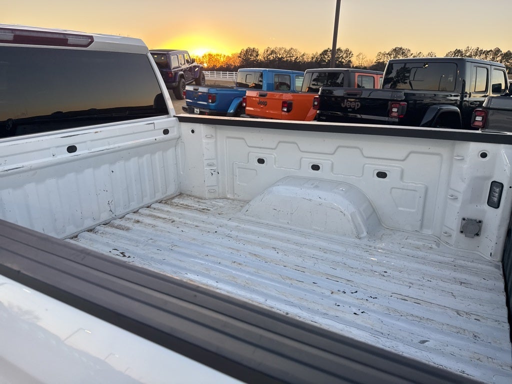 2022 GMC Sierra 1500 4WD Double Cab Standard Box Pro