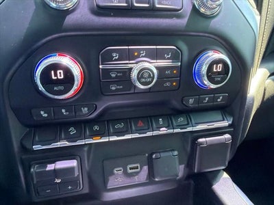 2021 GMC Sierra 1500 4WD Crew Cab Short Box SLT