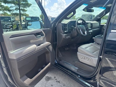 2026 GMC Sierra 1500 Crew Cab, Short Bed, SLT, 4WD