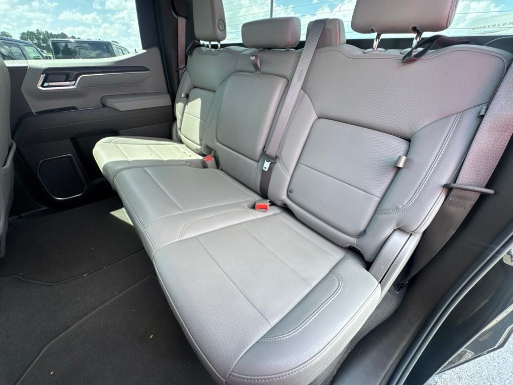 2026 GMC Sierra 1500 Crew Cab, Short Bed, SLT, 4WD
