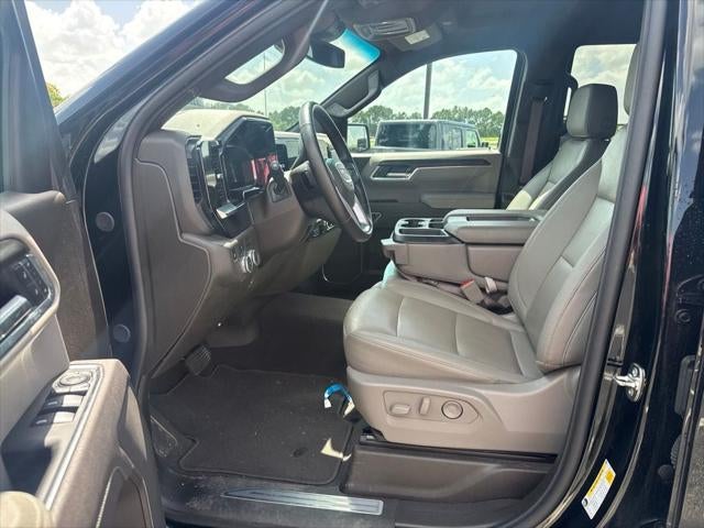 2026 GMC Sierra 1500 Crew Cab, Short Bed, SLT, 4WD