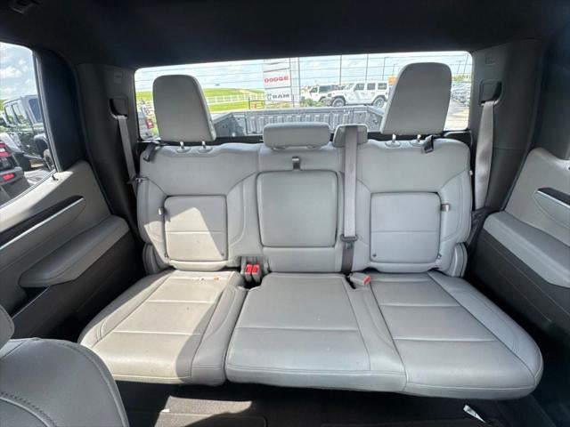 2026 GMC Sierra 1500 Crew Cab, Short Bed, SLT, 4WD