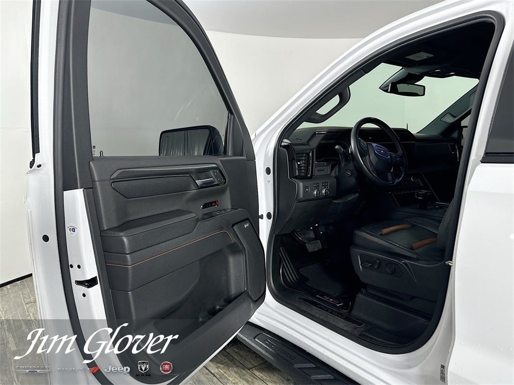 2023 GMC Sierra 1500 4WD Crew Cab Short Box AT4