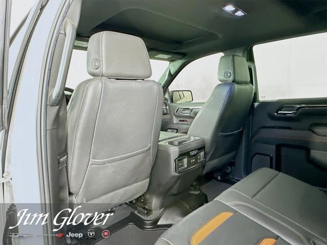 2023 GMC Sierra 1500 4WD Crew Cab Short Box AT4