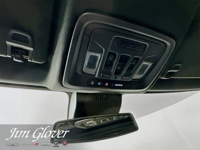 2023 GMC Sierra 1500 4WD Crew Cab Short Box AT4