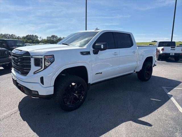 2025 GMC Sierra 1500 4WD Crew Cab Short Box AT4