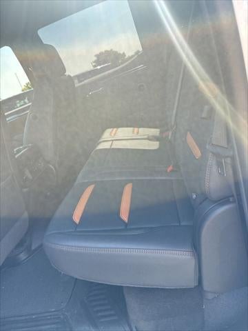 2025 GMC Sierra 1500 4WD Crew Cab Short Box AT4