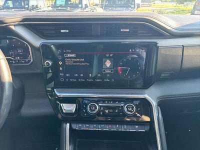 2024 GMC Sierra 1500 4WD Crew Cab Short Box Denali