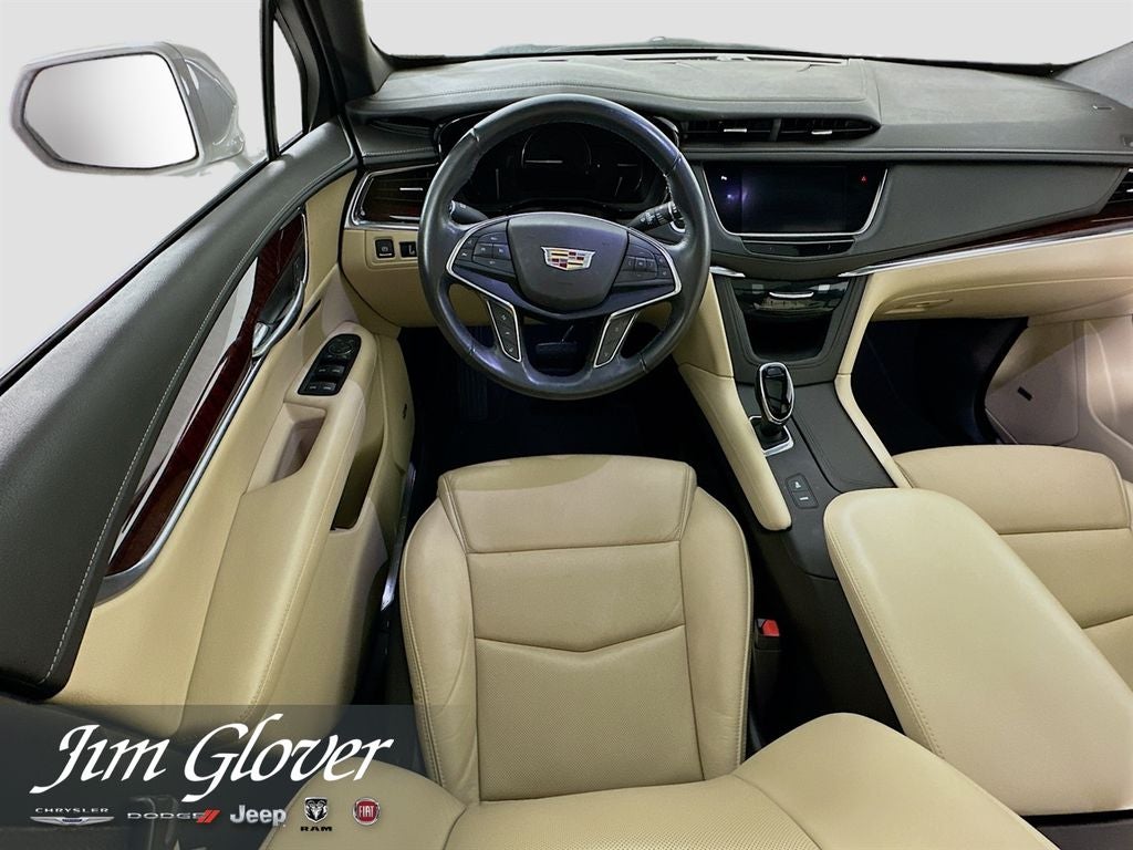2019 Cadillac XT5 Premium Luxury
