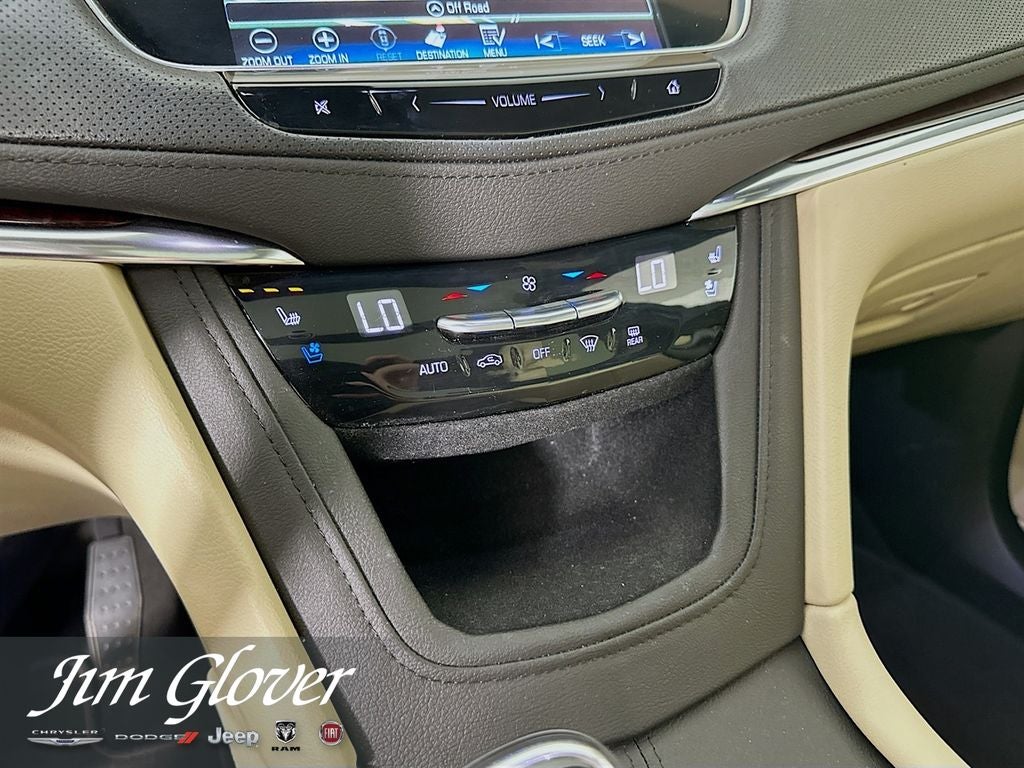 2019 Cadillac XT5 Premium Luxury