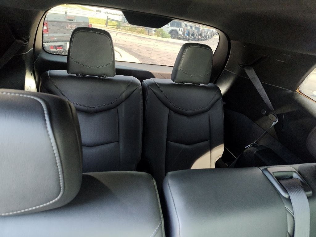 2023 Cadillac XT6 FWD Premium Luxury