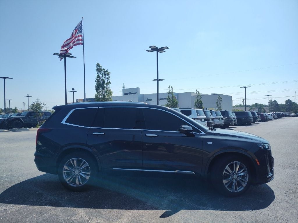 2023 Cadillac XT6 FWD Premium Luxury