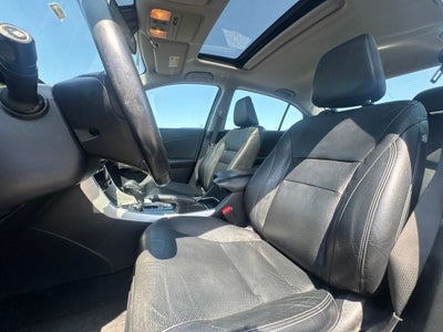 2017 Honda Accord EX-L w/Navigation and Honda Sensing