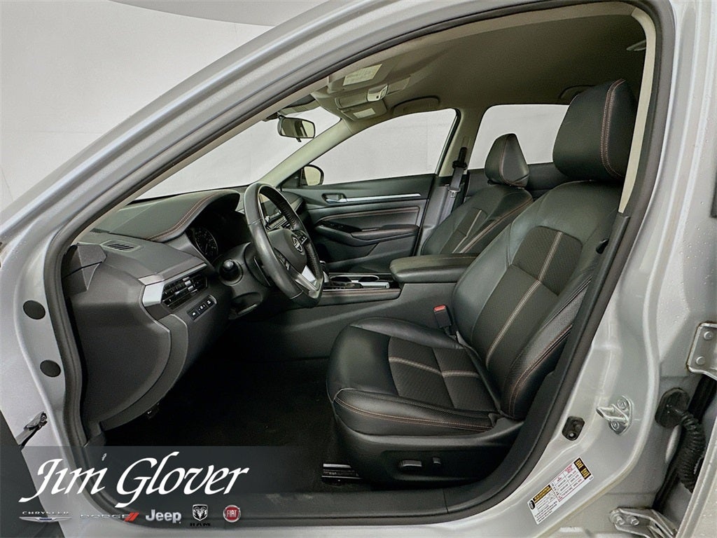 2023 Nissan Altima SR FWD