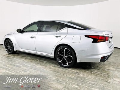 2023 Nissan Altima SR FWD