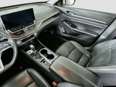 2024 Nissan Altima SL FWD