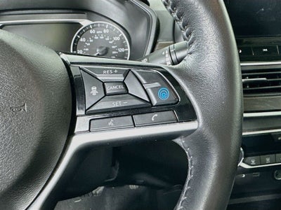 2024 Nissan Altima SL FWD