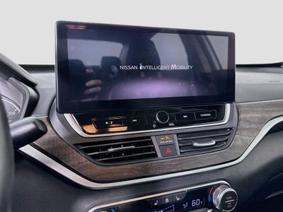 2024 Nissan Altima SL FWD