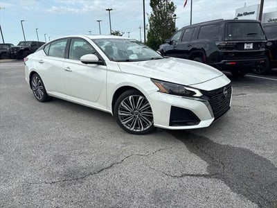 2024 Nissan Altima SL FWD