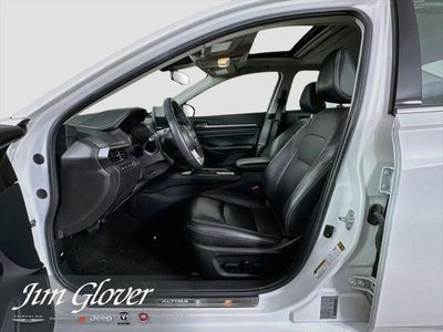 2024 Nissan Altima SL FWD