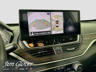 2024 Nissan Altima SL FWD