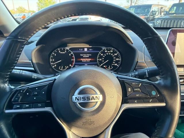 2022 Nissan Altima SL FWD