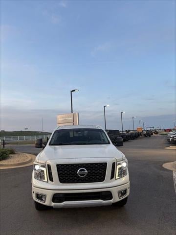2018 Nissan Titan PRO-4X