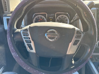 2017 Nissan Titan SV