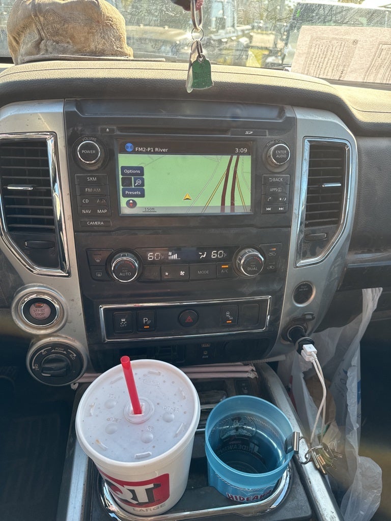 2017 Nissan Titan SV