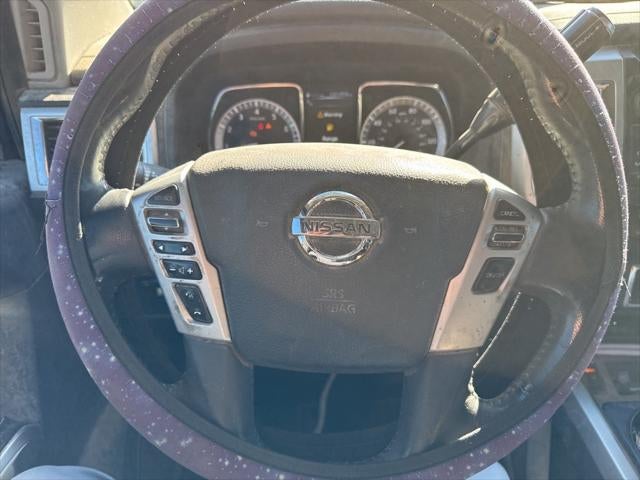 2017 Nissan Titan SV