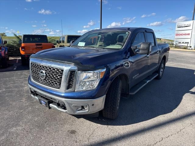 2017 Nissan Titan SV