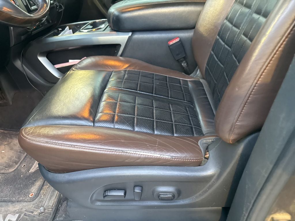 2017 Nissan Titan Platinum Reserve